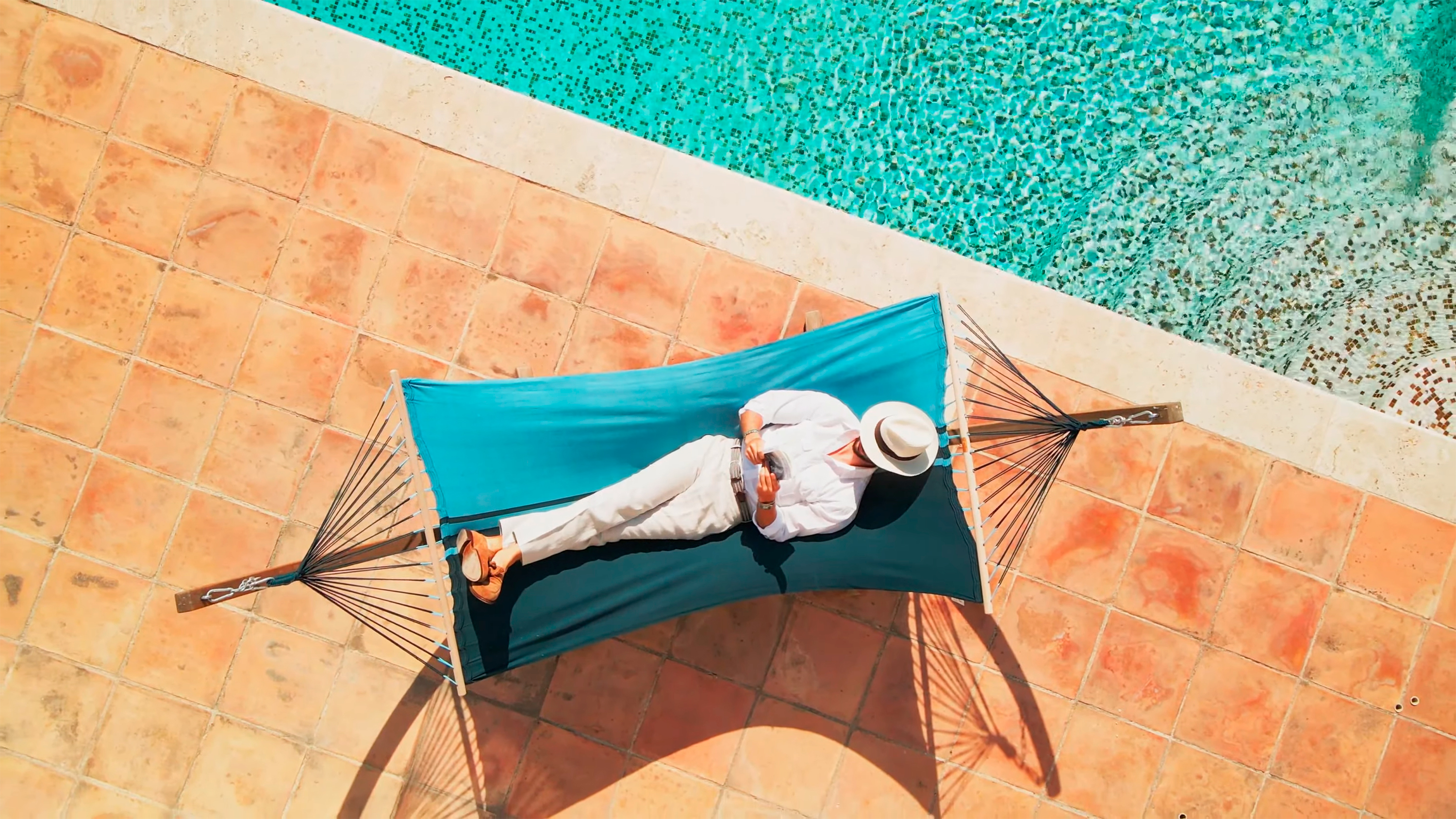 Un mannequin Scavini Paris en shooting